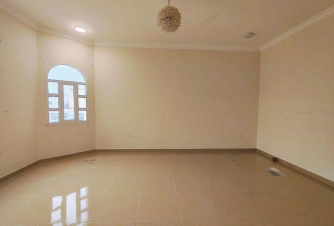 53237093 - Property Image 2