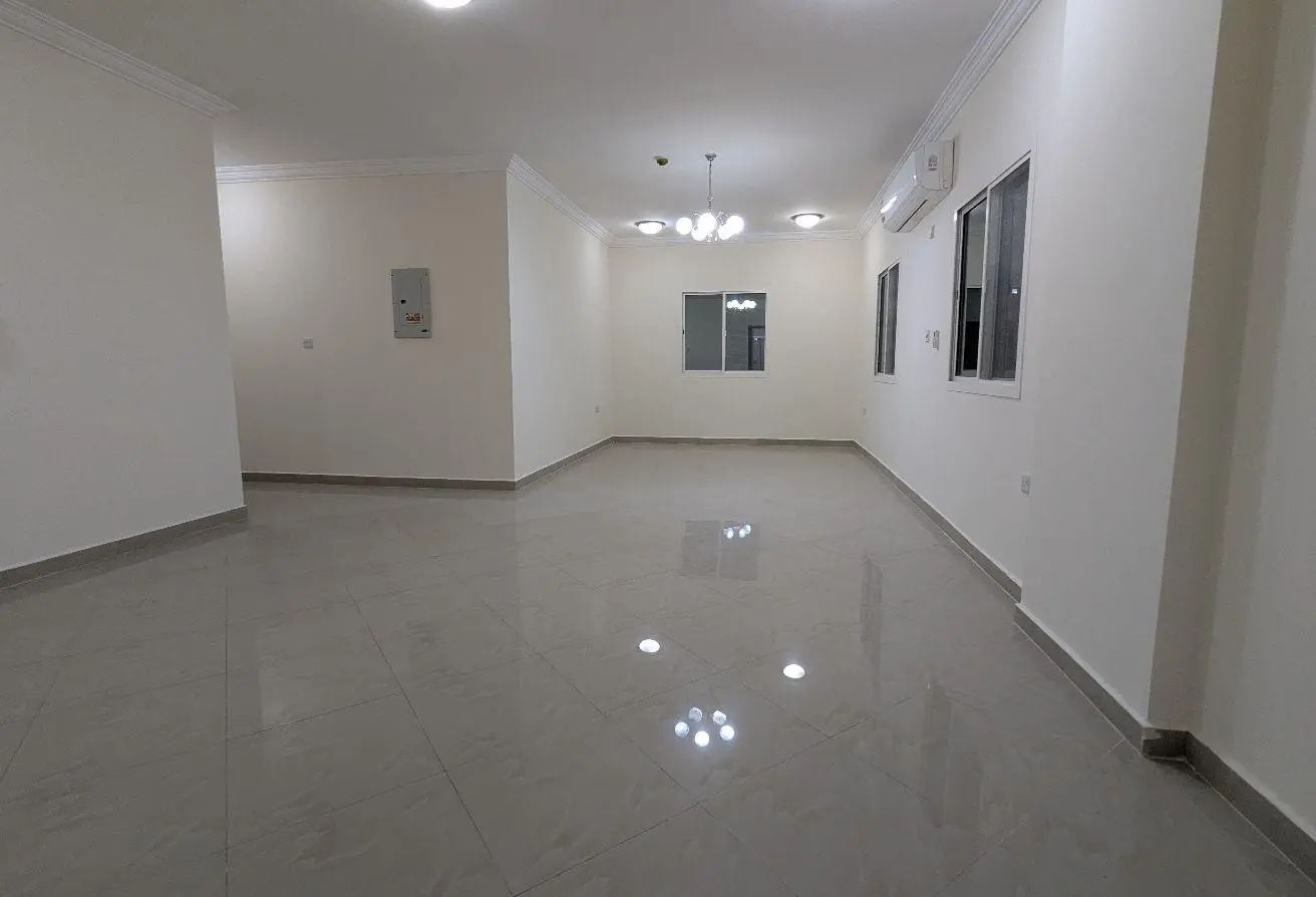 61392053 - Property Main Image