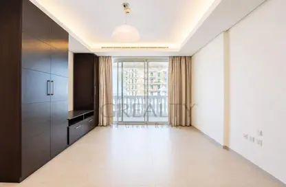 Apartment - 1 Bathroom for rent in Viva West - Viva Bahriyah - The Pearl Island - Doha