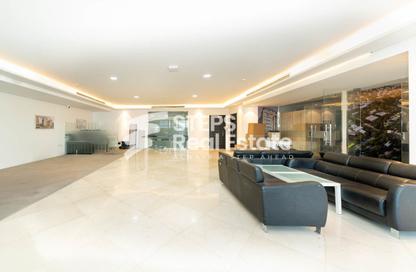 Show Room - Studio - 1 for rent in Salwa Commercial Building - Salwa Road - Doha