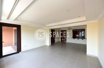 Townhouse - 1 Bedroom - 2 Bathrooms for rent in Porto Arabia Townhouses - Porto Arabia - The Pearl Island - Doha