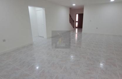 Compound - 3 Bedrooms - 4 Bathrooms for rent in Al Rawabi Street - Al Muntazah - Doha