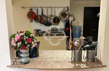 Apartment - 1 - 2 for rent in West Porto Drive - Porto Arabia - The Pearl Island - Doha Apartment - 1 - 2 for rent in West Porto Drive - Porto Arabia - The Pearl Island - Doha