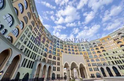 Apartment - 2 Bedrooms - 4 Bathrooms for sale in La Plage South - La Plage - The Pearl Island - Doha