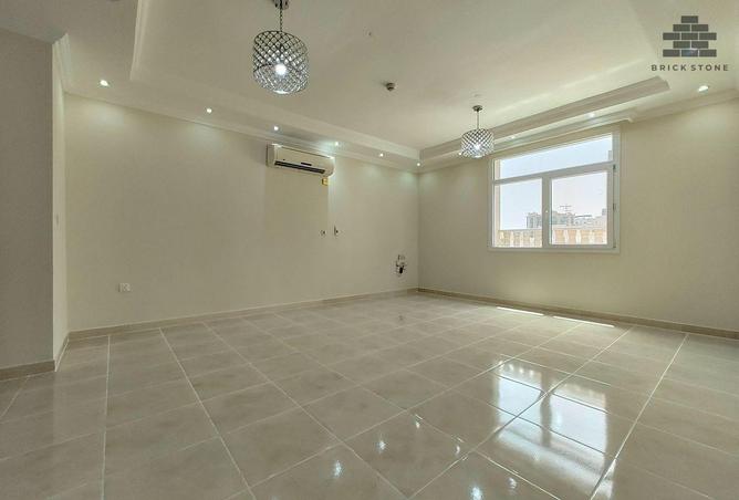 55828844 - Property Image 2
