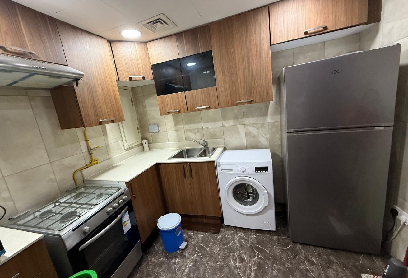LUXURY 1 BHK FF RENTED APARTMENT WITH TITLE DEED thumbnail 6