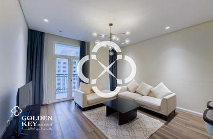 Apartment - 1 Bedroom - 2 Bathrooms for rent in Floresta Gardens - Floresta Gardens - The Pearl Island - Doha