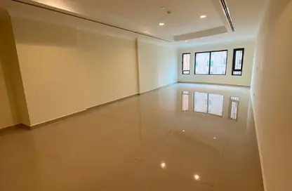 شقة - غرفة نوم - 2 حمامات للايجار في طريق بورتو الشرقي - بورتو أرابيا - جزيرة اللؤلؤة - الدوحة