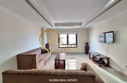 Apartment - 1 Bedroom - 2 Bathrooms for rent in East Porto Drive - Porto Arabia - The Pearl Island - Doha