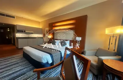 Apartment - Studio - 1 Bathroom for rent in West Bay Tower - West Bay - West Bay - Doha