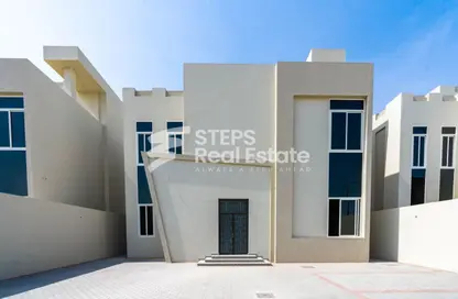 فيلا - 8 غرف نوم - 8 حمامات للايجار في إزغاوا - إزغاوا - الدوحة