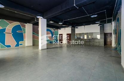 Show Room - Studio - 1 for rent in Al Nuaija Street - Al Nuaija - Doha