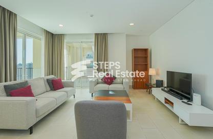 Apartment - 3 Bedrooms - 4 Bathrooms for rent in Viva West - Viva Bahriyah - The Pearl Island - Doha