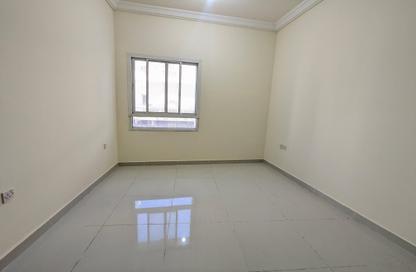 Apartment - 1 Bedroom - 1 Bathroom for rent in Umm Ghuwailina 4 - Umm Ghuwailina - Doha