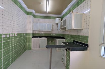Apartment - 1 Bedroom - 1 Bathroom for rent in Umm Ghuwailina 4 - Umm Ghuwailina - Doha