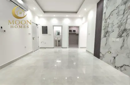 Apartment - 2 Bedrooms - 3 Bathrooms for rent in Al Mansoura - Al Mansoura - Doha