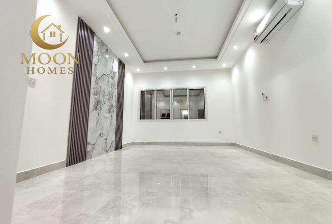 54348401 - Property Image 2