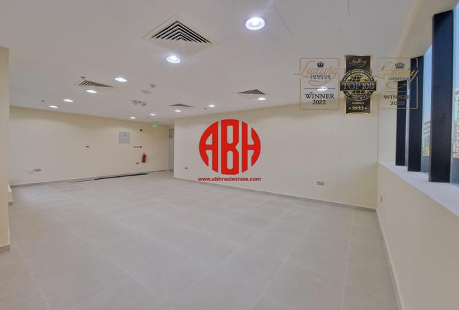 57677300 - Property Image 2