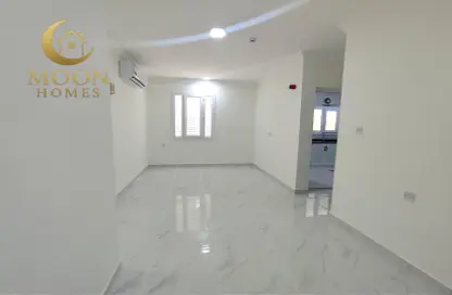 Apartment - 2 Bedrooms - 2 Bathrooms for rent in Old Airport Road - Old Airport Road - Doha