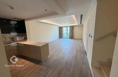 Apartment - 2 Bedrooms - 3 Bathrooms for rent in Viva West - Viva Bahriyah - The Pearl Island - Doha
