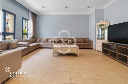 Townhouse - 4 - 4 for sale in Venezia - Qanat Quartier - The Pearl Island - Doha