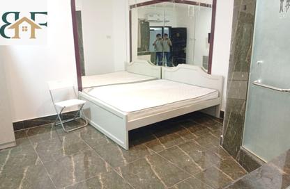 Apartment - Studio - 1 for rent in Umm Ghuwalina - Umm Ghuwailina - Doha