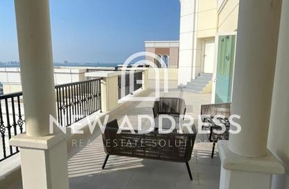 Penthouse - 3 Bedrooms - 5 Bathrooms for rent in Viva West - Viva Bahriyah - The Pearl Island - Doha