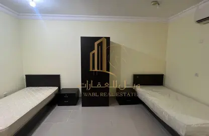 Villa - 7 Bedrooms - 4 Bathrooms for rent in Al Sakhama - Doha