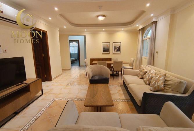 52042812 - Property Image 3