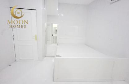 Apartment - Studio - 1 Bathroom for rent in Umm Ghuwailina 4 - Umm Ghuwailina - Doha Apartment - Studio - 1 Bathroom for rent in Umm Ghuwailina 4 - Umm Ghuwailina - Doha