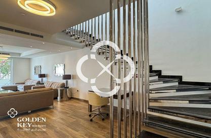 Villa - 4 Bedrooms - 6 Bathrooms for rent in Marina Residences 195 - Marina District - Lusail