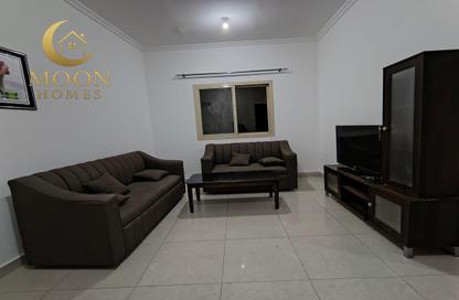 Apartment - 1 Bedroom - 1 Bathroom for rent in Umm Ghuwailina 4 - Umm Ghuwailina - Doha