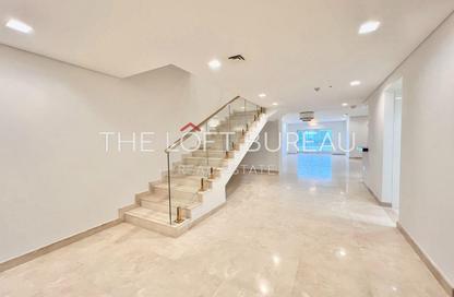 Apartment - 4 - 5 for rent in Al Mutahidah Tower - Viva Bahriyah - The Pearl Island - Doha