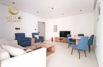 Apartment - 2 Bedrooms - 2 Bathrooms for rent in Umm Ghuwailina 4 - Umm Ghuwailina - Doha