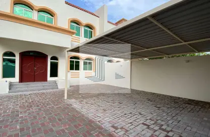 فيلا - 4 غرف نوم - 4 حمامات للايجار في سلاطة الجديدة - سلاطة - الدوحة