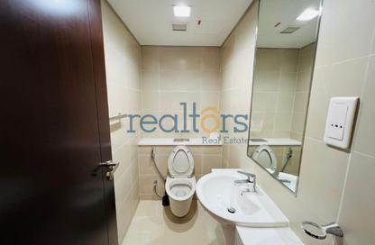Duplex - 1 Bedroom - 2 Bathrooms for rent in Al Mutahidah Tower - Viva Bahriyah - The Pearl Island - Doha