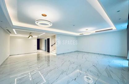 Villa - 5 - 6 for rent in The Garden - Floresta Gardens - The Pearl Island - Doha