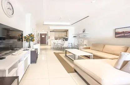 Apartment - Studio - 1 Bathroom for rent in Porto Arabia - The Pearl Island - Doha