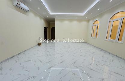 Villa - 7 Bedrooms - 7+ Bathrooms for rent in Al Kheesa - Al Kheesa - Umm Salal Mohammed
