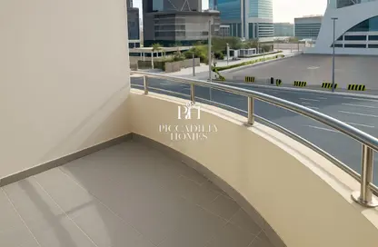 Apartment - 2 Bedrooms - 2 Bathrooms for rent in Marina Tower 23 - Marina District - Lusail