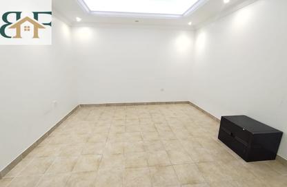 Apartment - 2 Bedrooms - 2 Bathrooms for rent in Al Sadd Road - Al Sadd - Doha