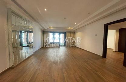 Apartment - 1 Bedroom - 2 Bathrooms for rent in West Porto Drive - Porto Arabia - The Pearl Island - Doha