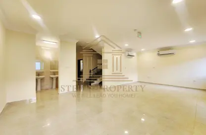 Villa - 6 Bedrooms - 6 Bathrooms for rent in Al Kheesa - Al Kheesa - Umm Salal Mohammed