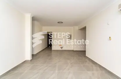Apartment - 2 Bedrooms - 2 Bathrooms for rent in Anas Street - Fereej Bin Mahmoud North - Fereej Bin Mahmoud - Doha