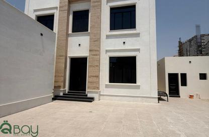 Villa - 7 - 7+ for sale in Umm Salal Ali - Umm Salal Ali - Doha