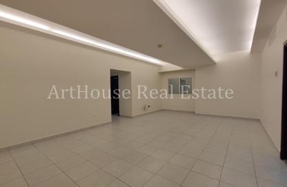 Apartment - 3 Bedrooms - 3 Bathrooms for rent in Najma Street - Najma - Doha