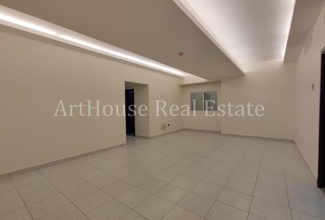 54489663 - Property Main Image