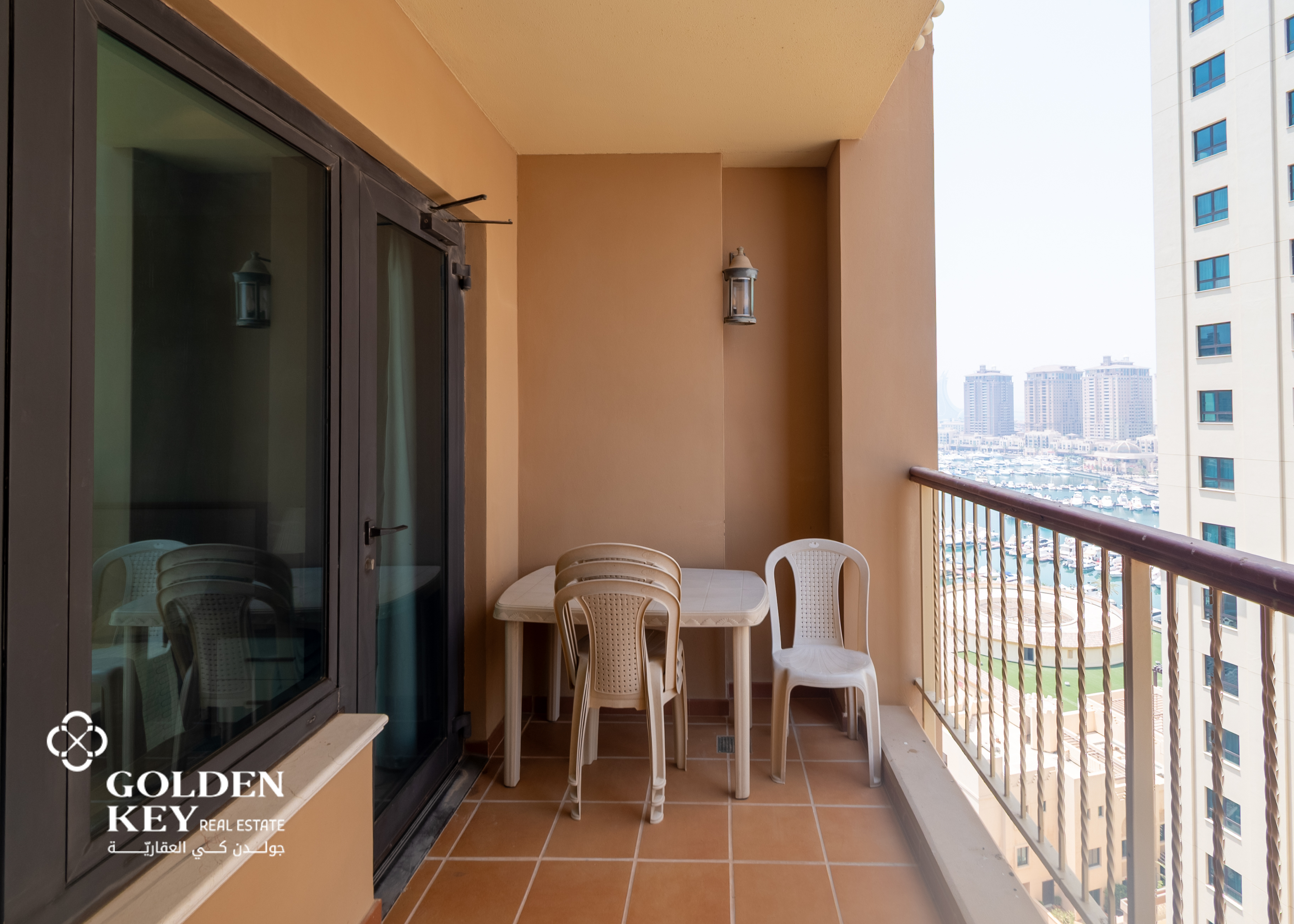 FF | Stylish 1 Bedroom+Office in Porto Arabia