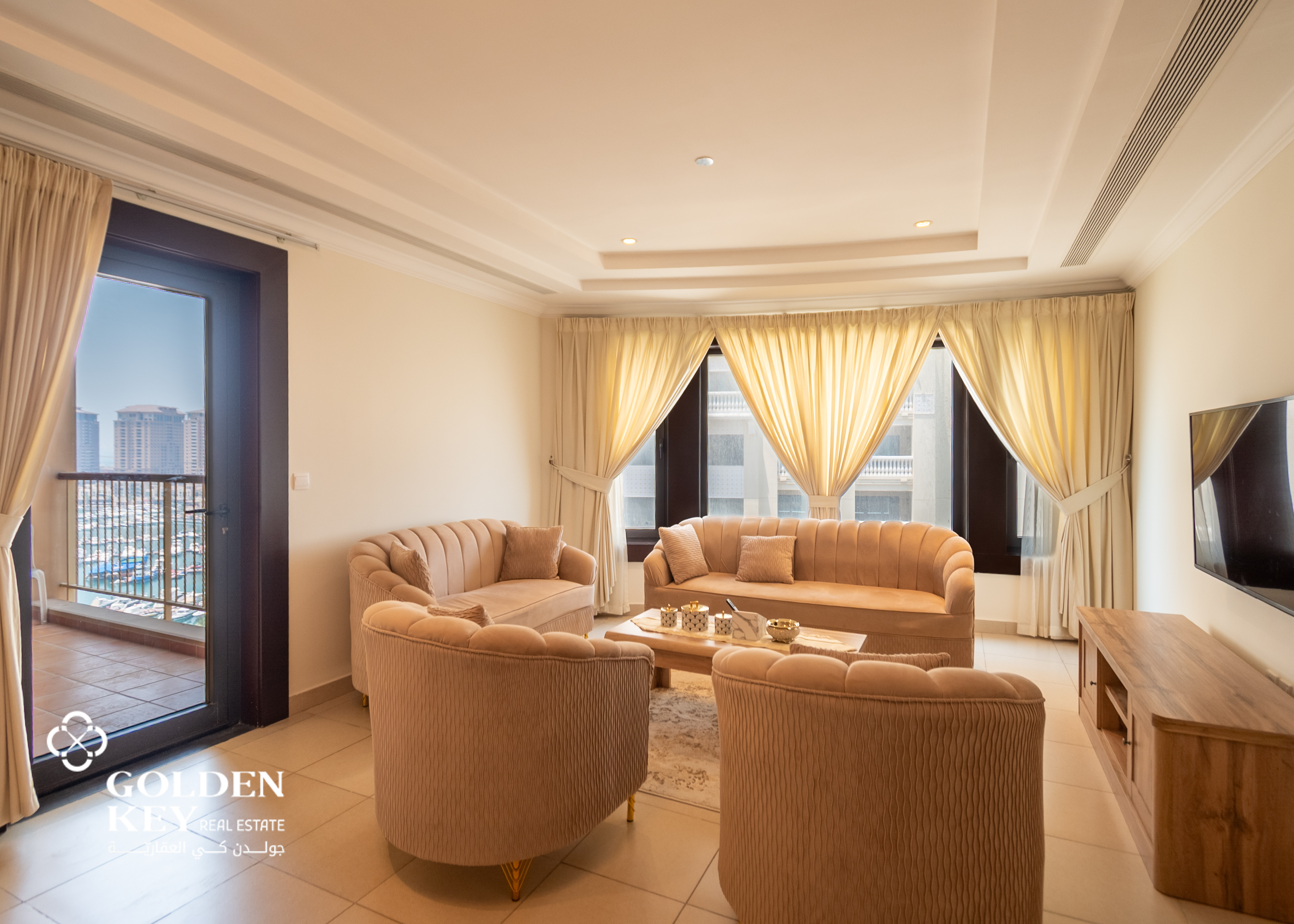 FF | Stylish 1 Bedroom+Office in Porto Arabia
