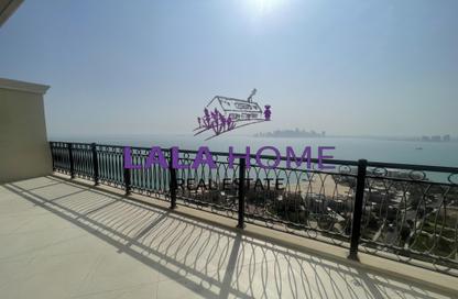 Penthouse - 3 Bedrooms - 5 Bathrooms for rent in Floresta Gardens - Floresta Gardens - The Pearl Island - Doha